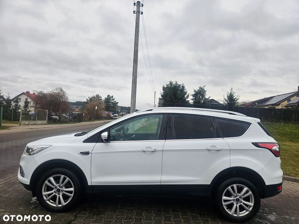 Ford Kuga 1.5 EcoBoost FWD Edition ASS GPF - 2