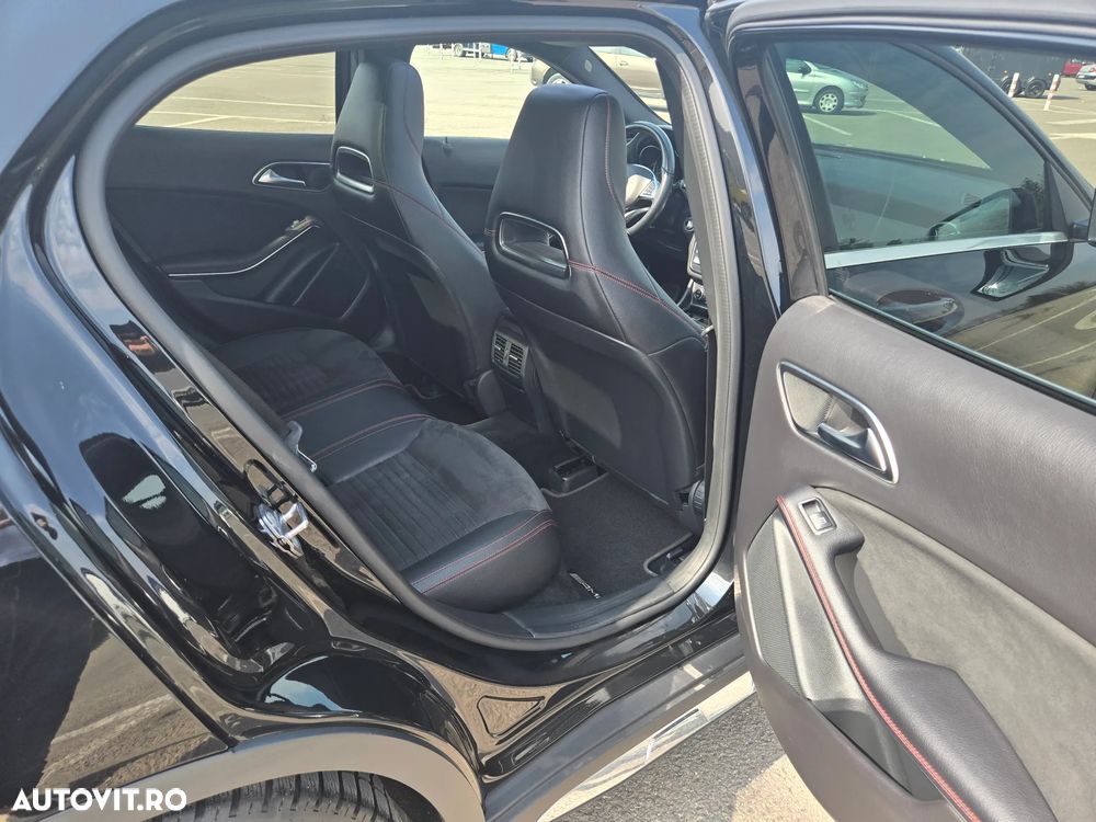Mercedes-Benz GLA 250 4MATIC Aut. - 11