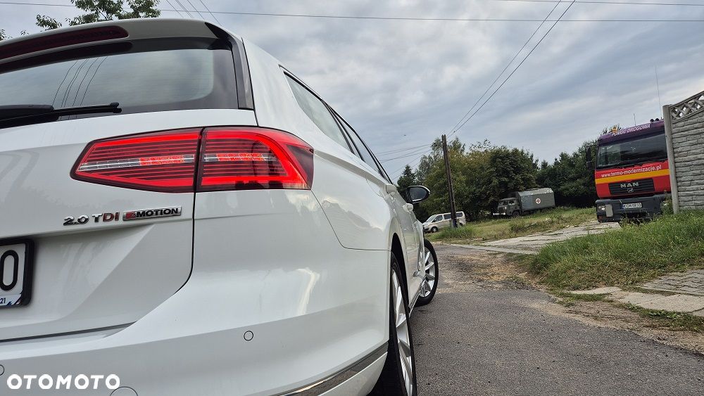 Volkswagen Passat - 3