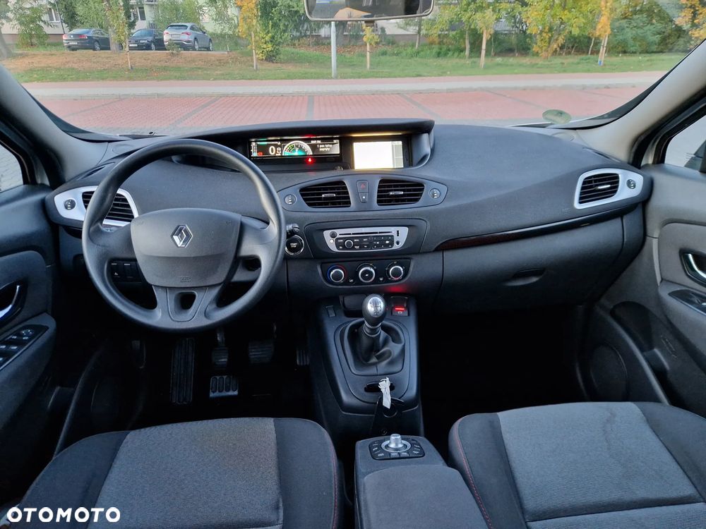 Renault Scenic - 7