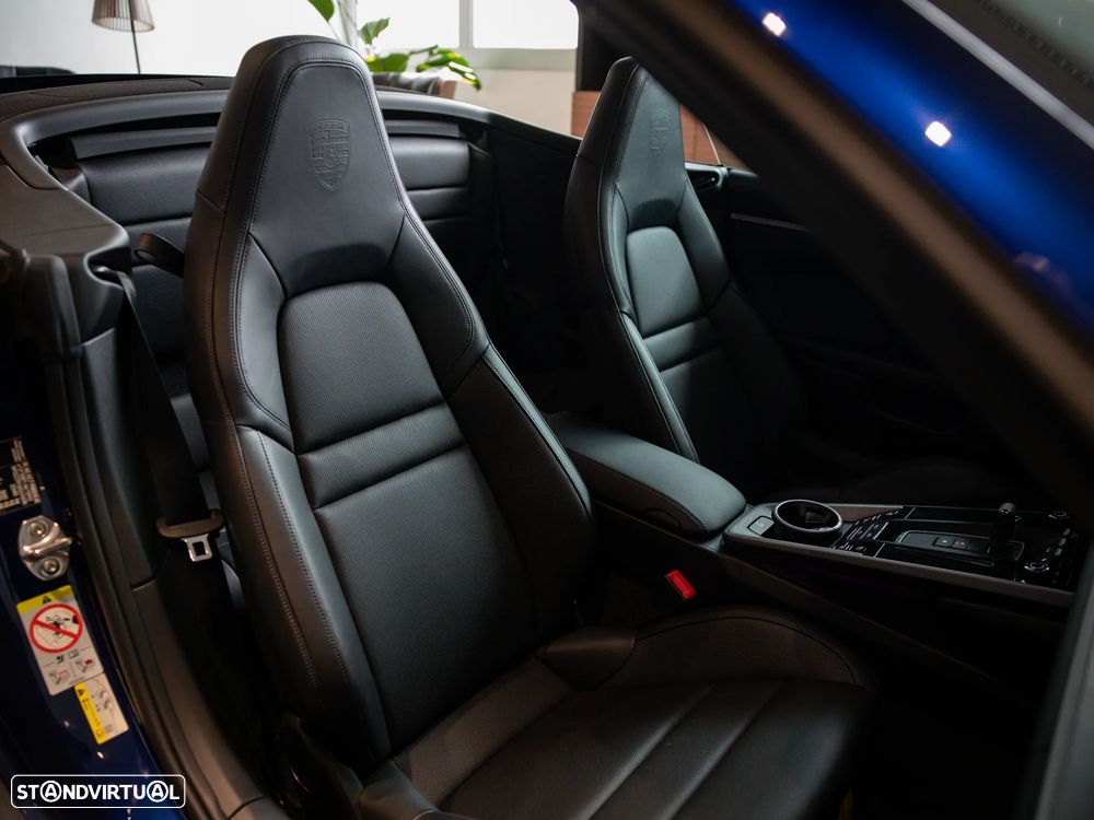 Porsche 911 (992) Carrera S - 48