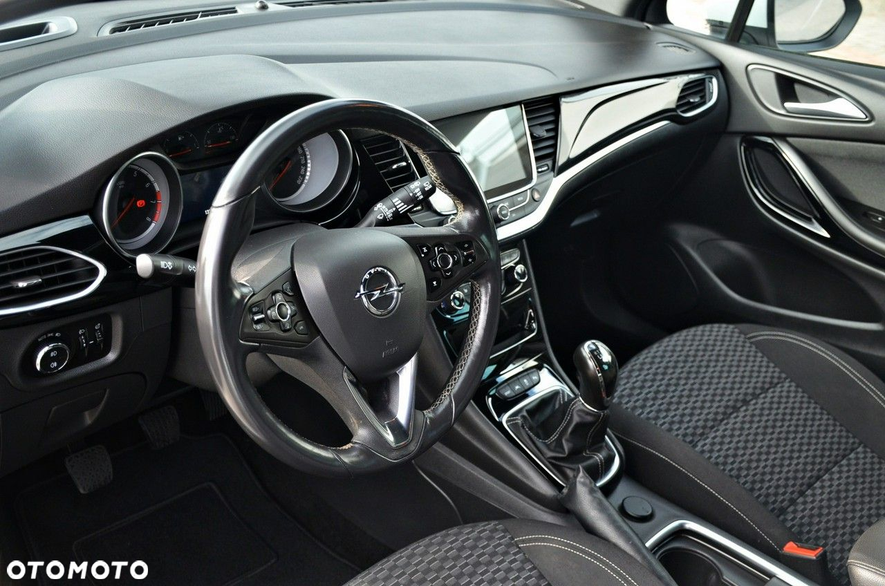 Opel Astra - 15