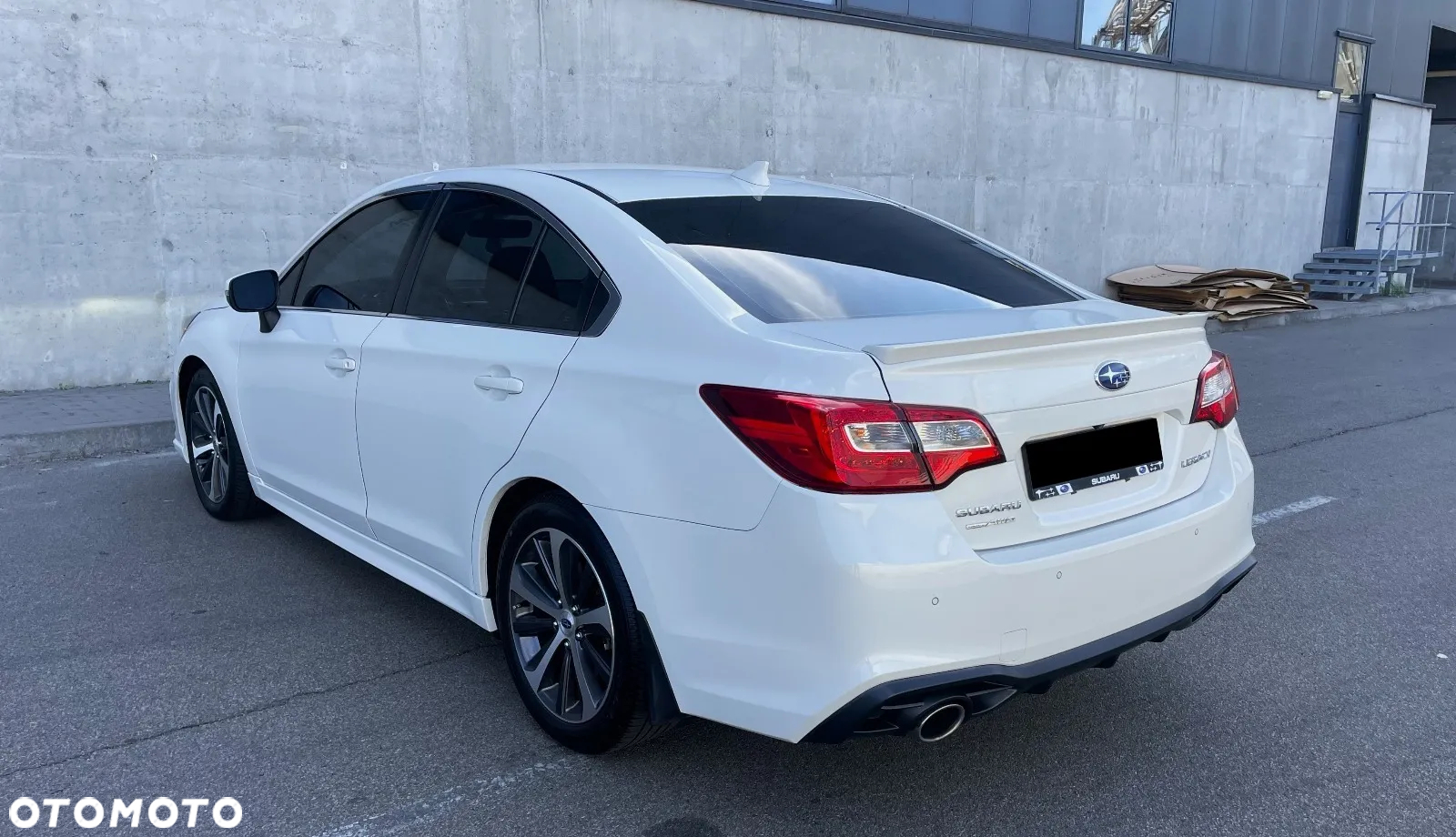 Subaru Legacy - 4