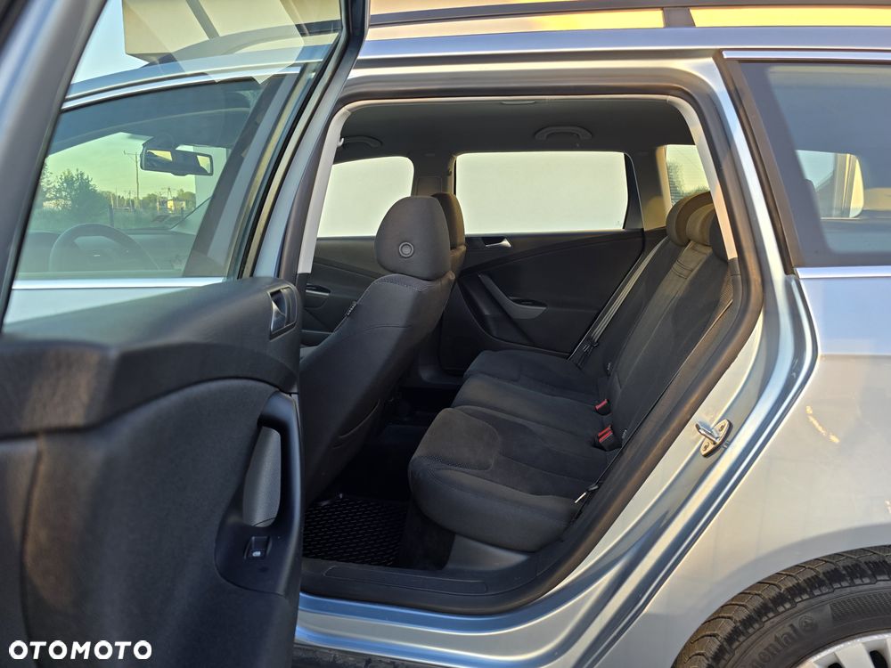 Volkswagen Passat 1.4 TSI DSG Comfortline - 17
