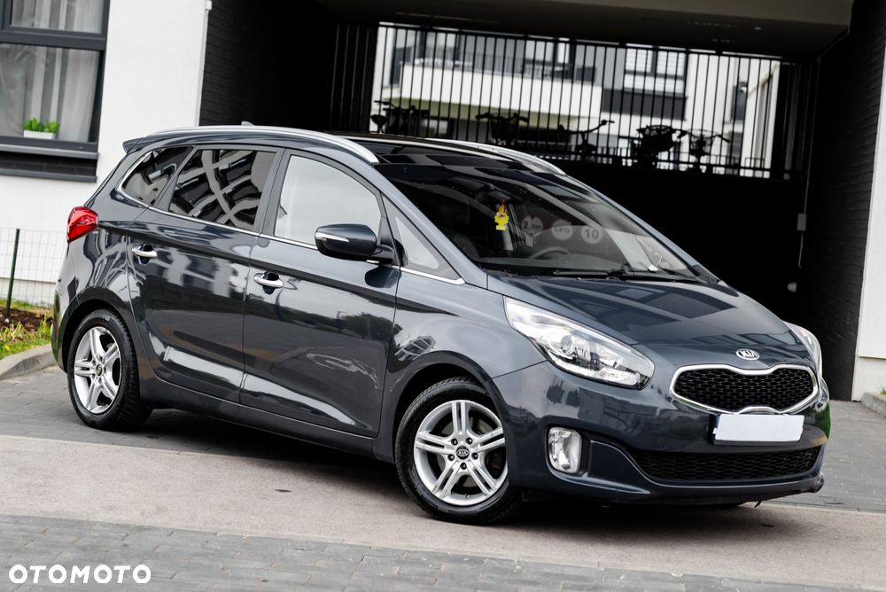 Kia Carens 1.7 CRDi 141 ISG Vision - 4