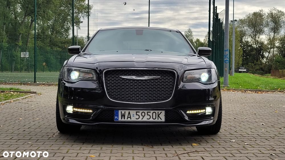 Chrysler 300s - 3