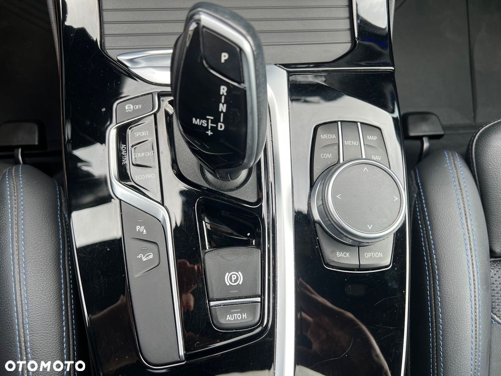 BMW X3 xDrive20d sport - 24