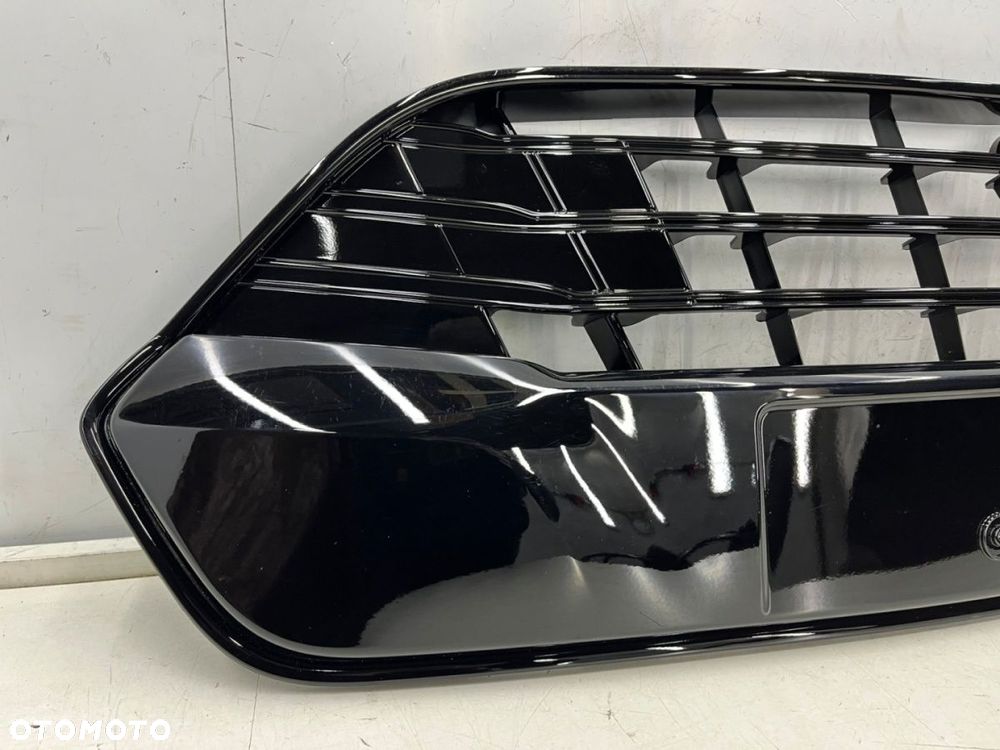 Atrapa Ford Custom 1 I 12-17r. Przedlift dolna środkowa kratka przednia maskownica grill nowa - 2