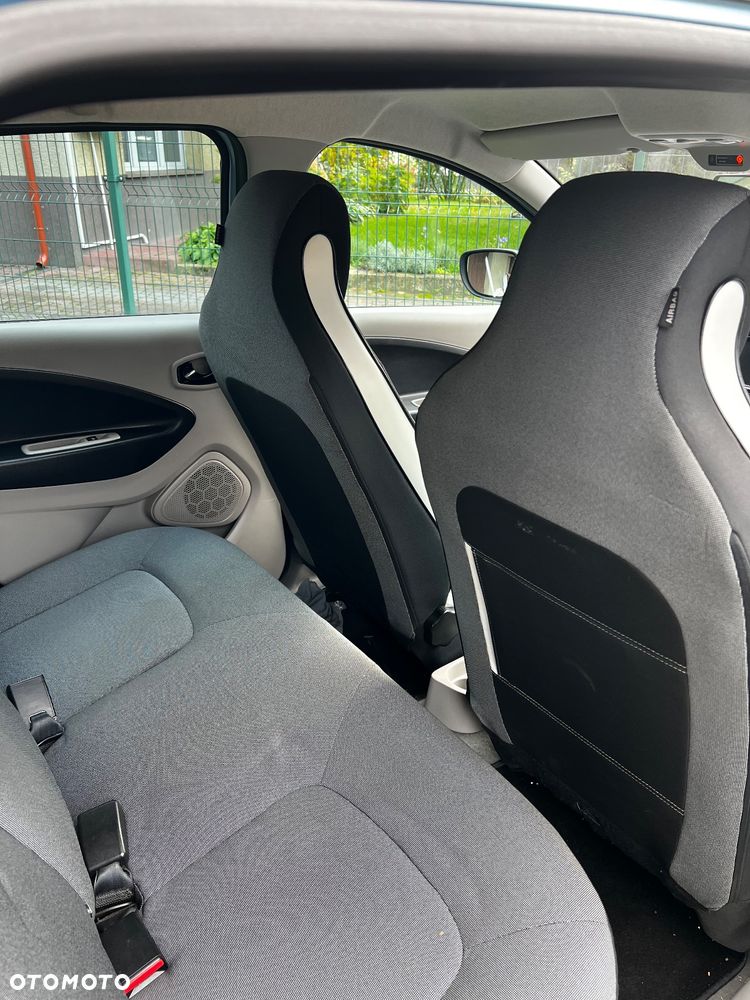 Renault Zoe - 11