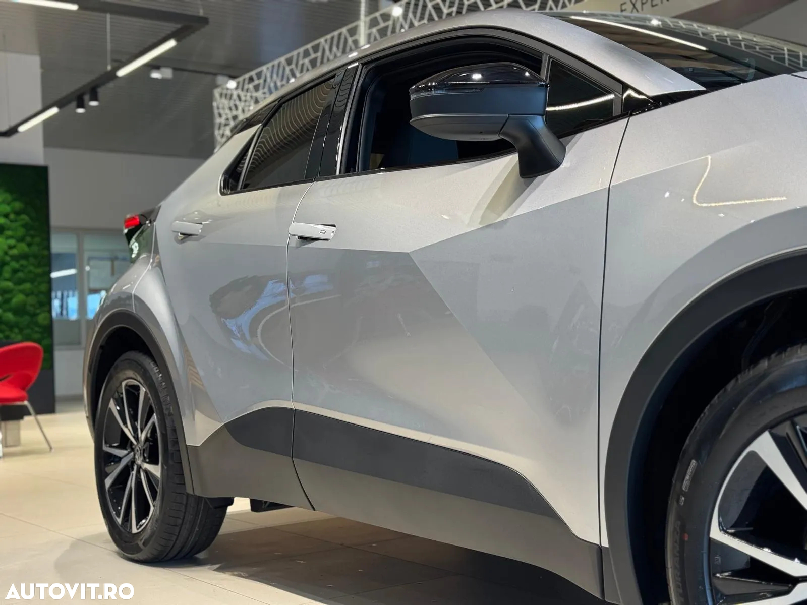 Toyota C-HR - 9