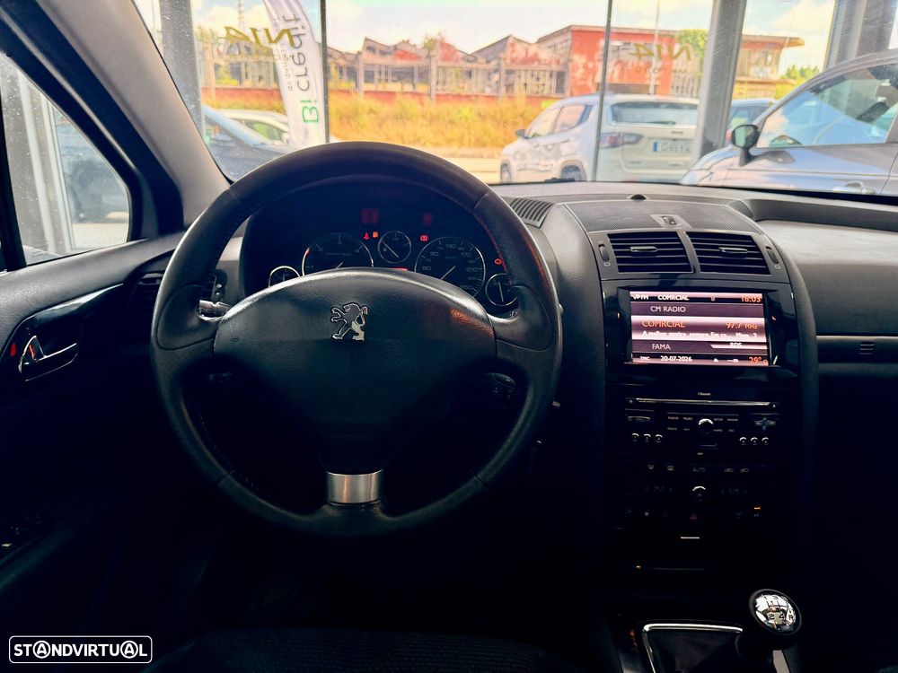 Peugeot 407 SW 1.6 HDi Premium - 11