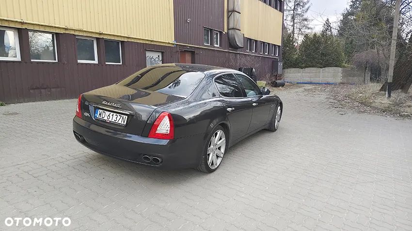 Maserati Quattroporte - 4