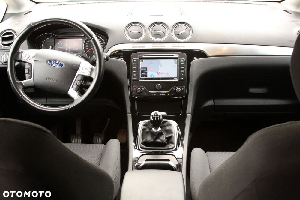 Ford S-Max 2.0 TDCi DPF Titanium - 14