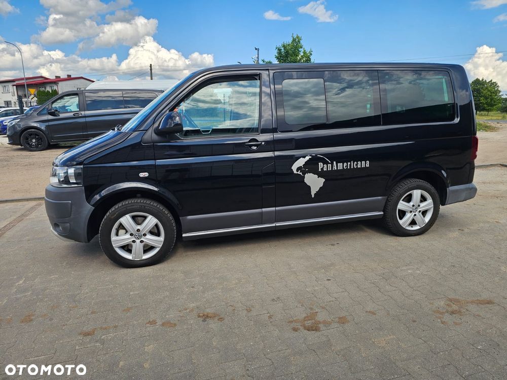 Volkswagen Multivan - 13