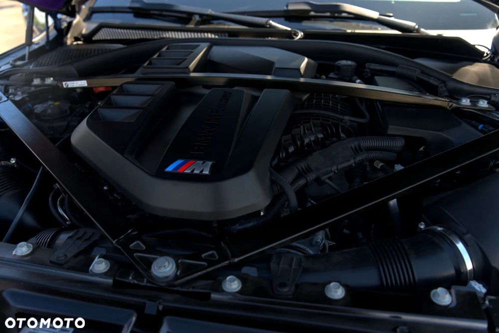 BMW M4 Competition M xDrive - 39
