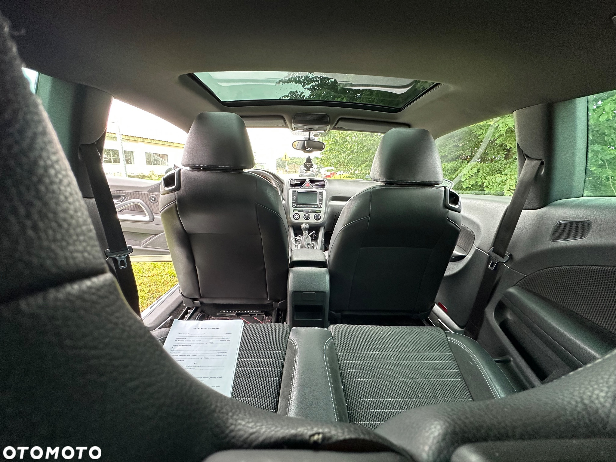 Volkswagen Scirocco 2.0 TDI - 14