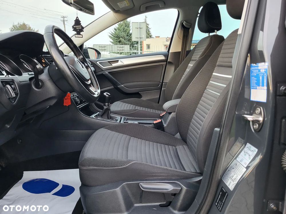 Volkswagen Golf Variant 2.0 TDI BlueMotion Technology Cup - 17