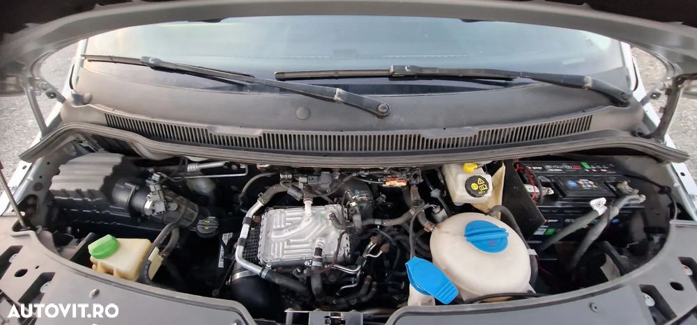 Volkswagen T6 Transporter, 2.0 TDI,  van, 150cp, automata DSG,  A/C , webasto, euro 6,  09/2016 (serie 2017) FACTURA, seap, finantare PJ, rate PF - 31