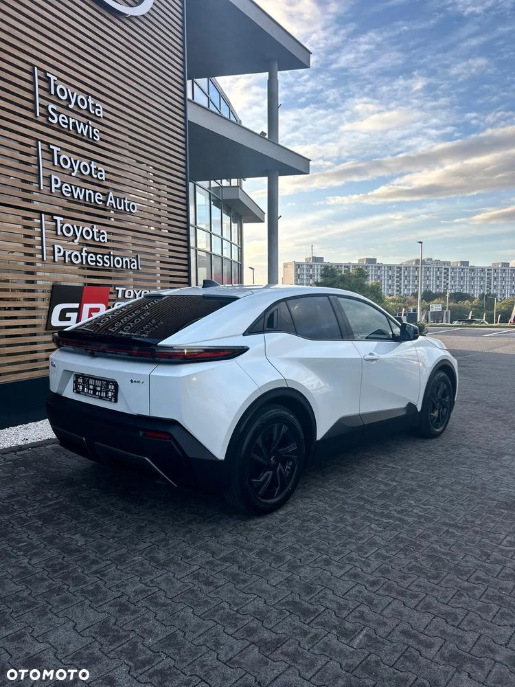 Toyota Chr 2026 photo 5