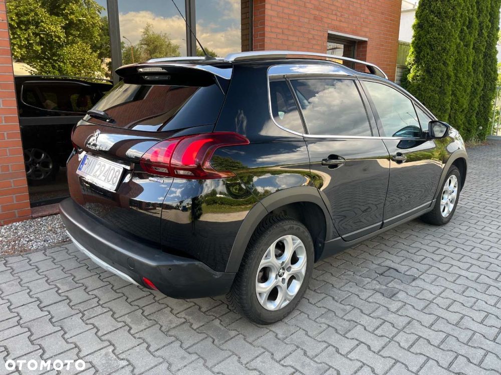 Peugeot 2008 1.6 BlueHDi Allure - 4