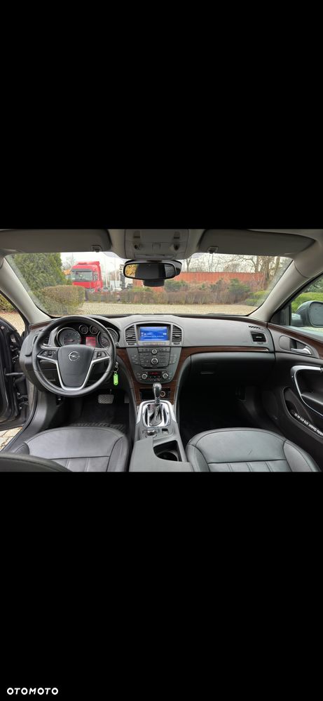 Opel Insignia 2.0 Turbo Sports Tourer 4x4 Automatik - 19