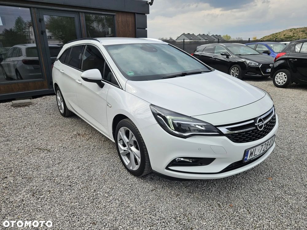Opel Astra 1.4 Turbo Dynamic - 11