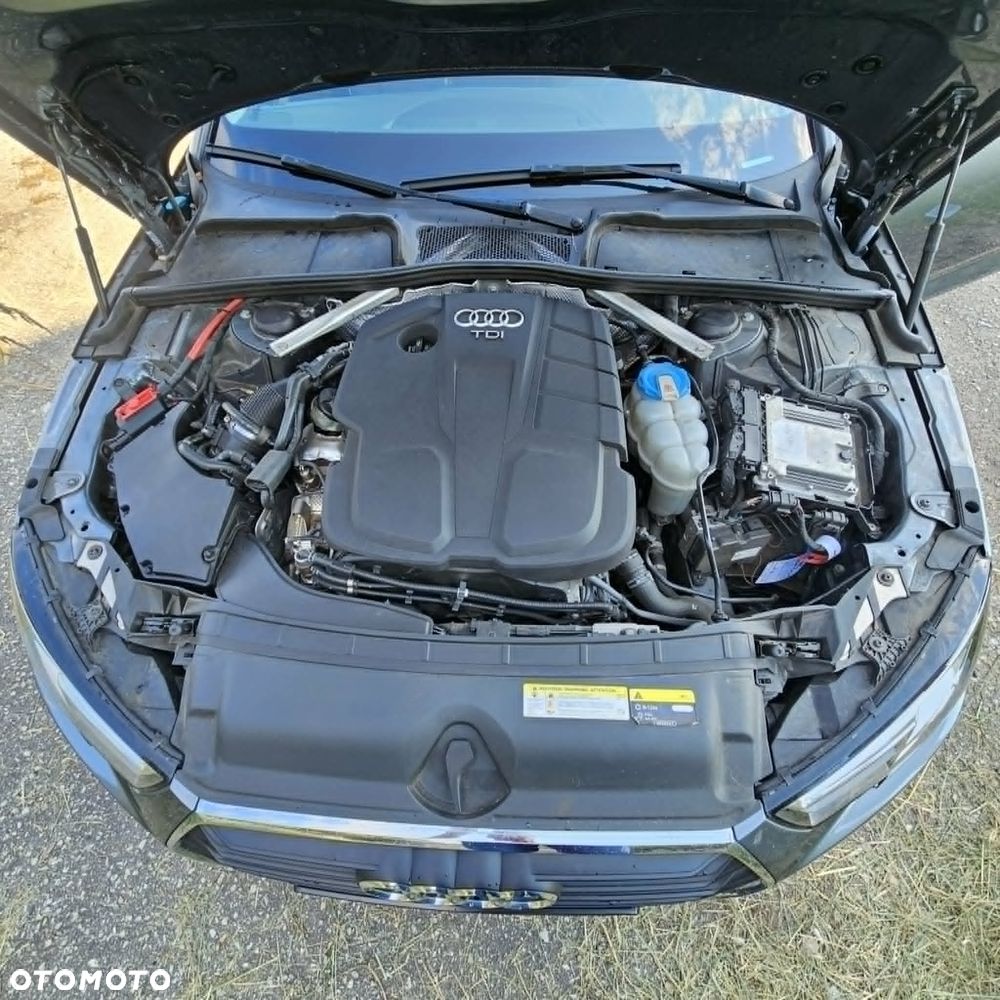 Audi A4 Avant 2.0 TDI S tronic - 14