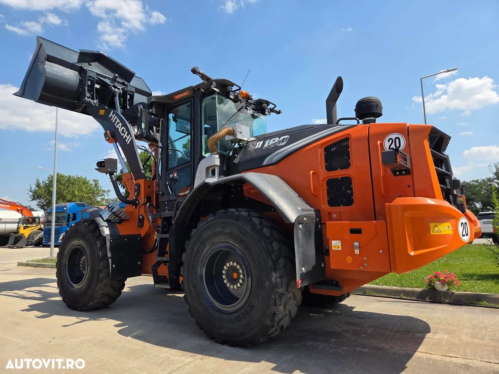 Hitachi ZW180-7, 2022, 3.650h, 13.294km rulati, CUPLA RAPIDA, cupa 3mc, Camera spate si laterale, cantar, gresare automata, Michelin 80% ok, consum mediu 8,9l/h, circ hidr suplm, masa operationala 18t,CA NOU-posibilitate leasing 4 ani-PROMOTIE 99.900 EUR+Tva - 14