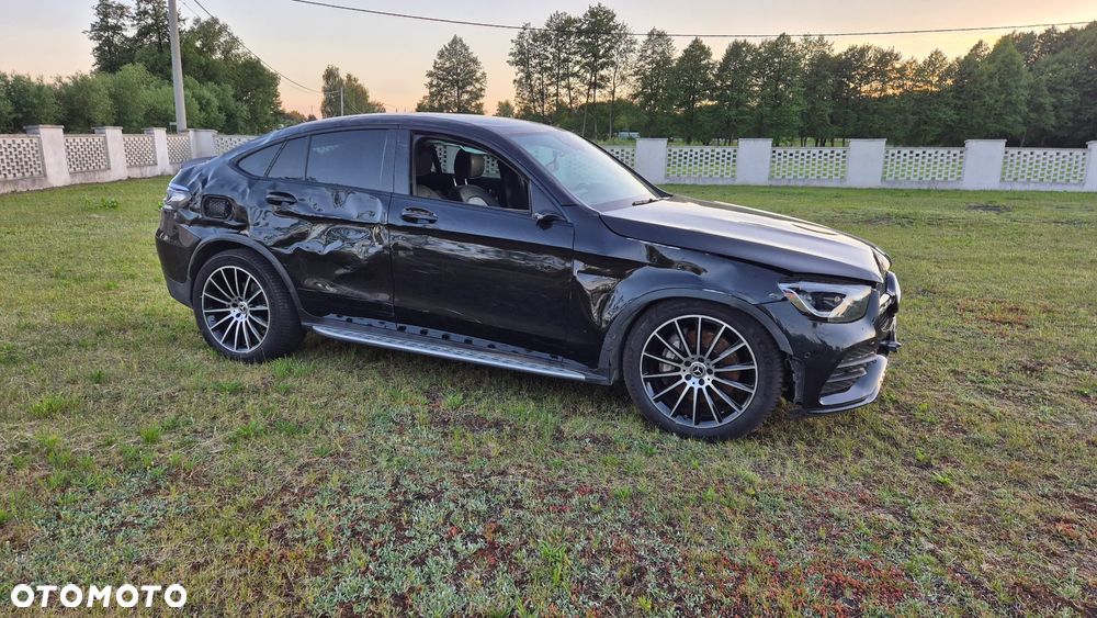 Mercedes-Benz GLC 300 d 4Matic 9G-TRONIC AMG Line - 7