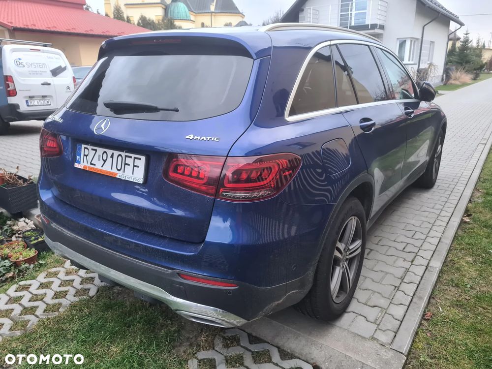 Mercedes-Benz GLC 220 d 4-Matic - 3