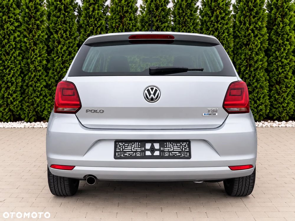 Volkswagen Polo - 8
