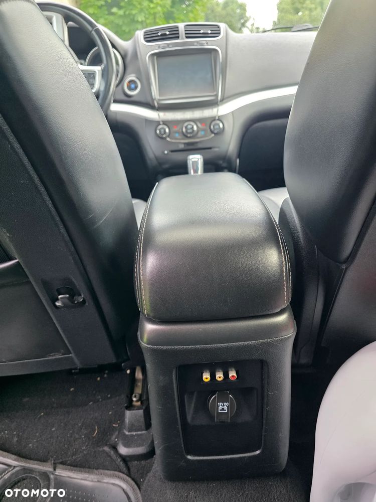 Fiat Freemont 2.0 Multijet Lounge AWD - 8