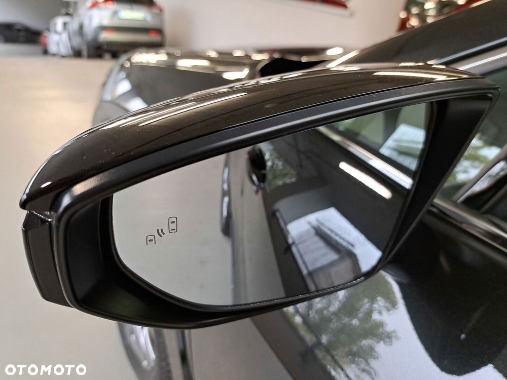Lexus UX - 37