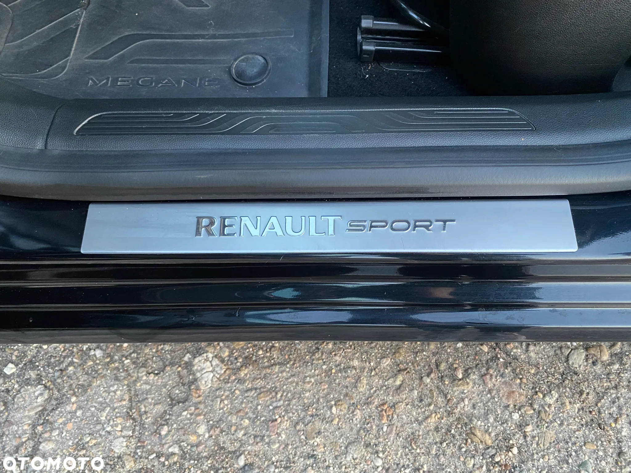 Renault Megane ENERGY dCi 165 EDC GT - 15