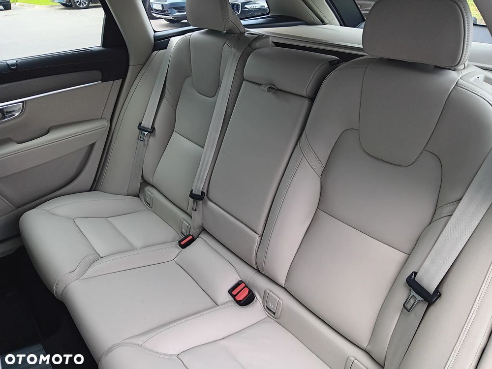 Volvo V90 - 19