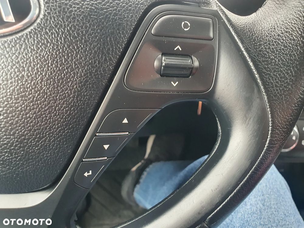 Kia Ceed 1.4 CVVT Attract - 16