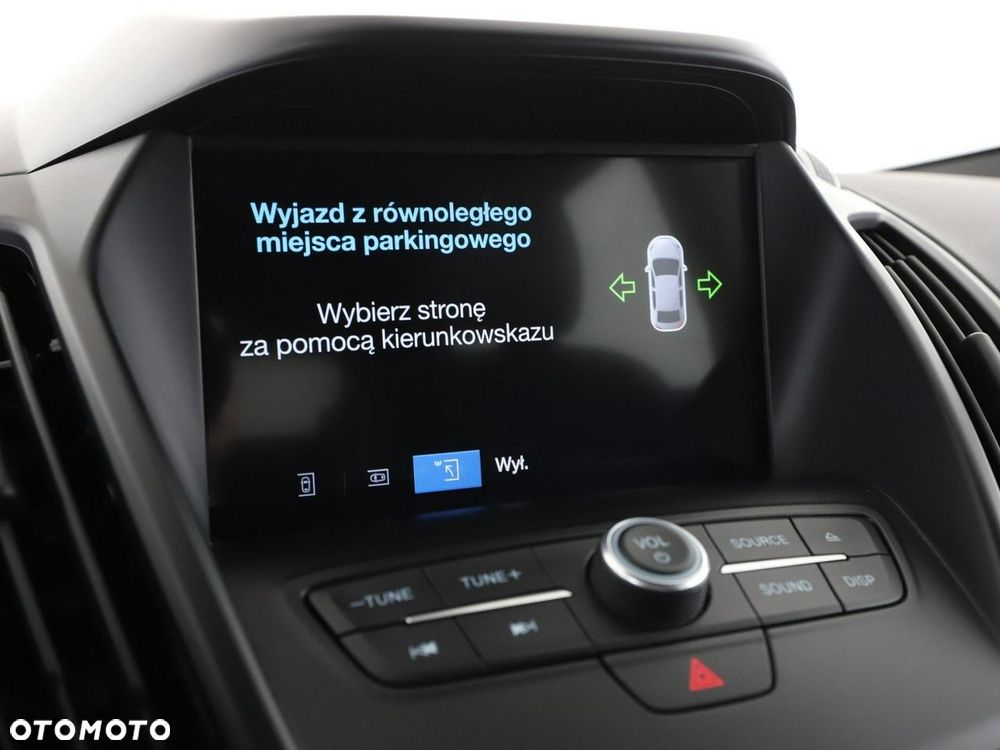 Ford Kuga 1.5 EcoBoost 2x4 ST-Line - 29