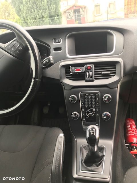 Volvo V40 D2 Kinetic - 7