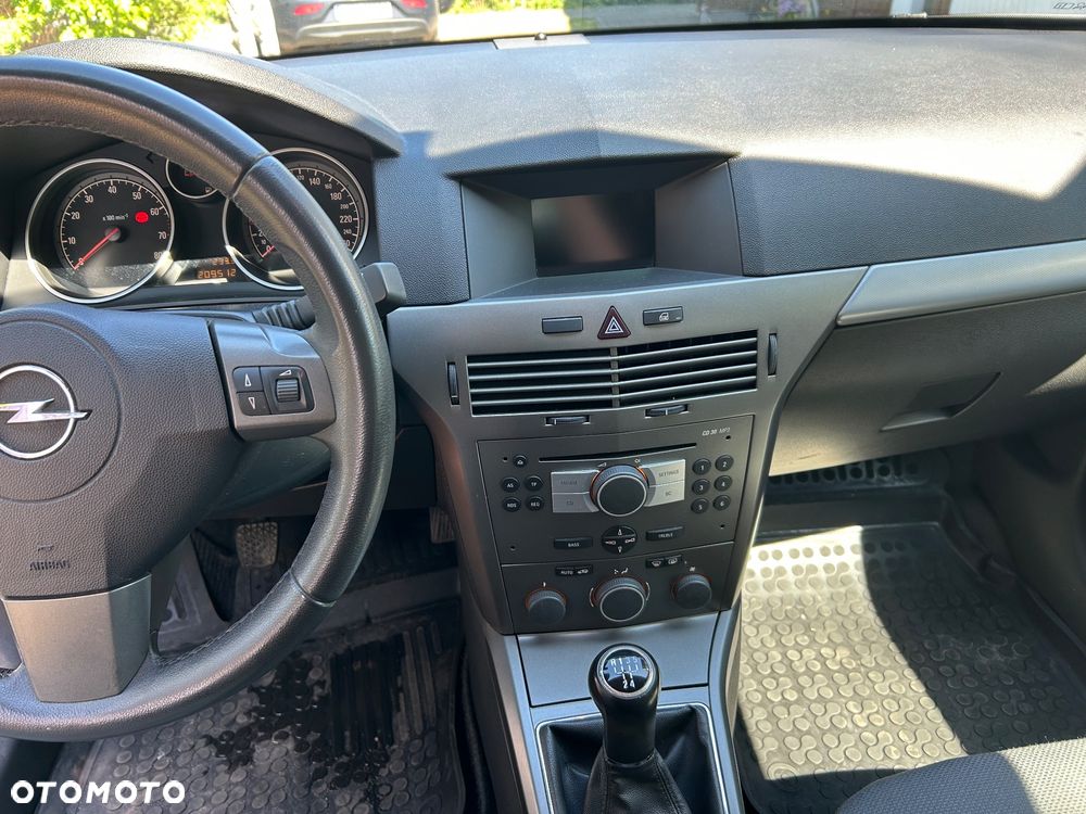 Opel Astra 1.6 Enjoy - 15