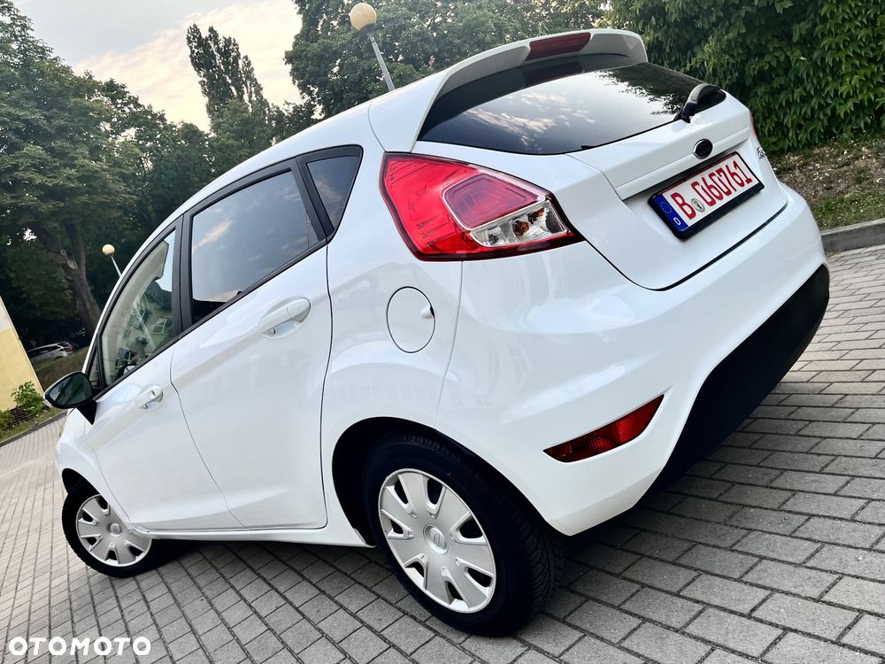 Ford Fiesta 1.25 Champions Edition - 5