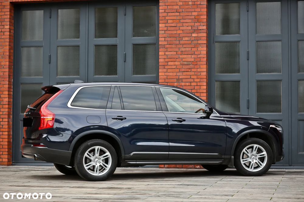 Volvo XC 90 D5 AWD Geartronic Momentum - 17