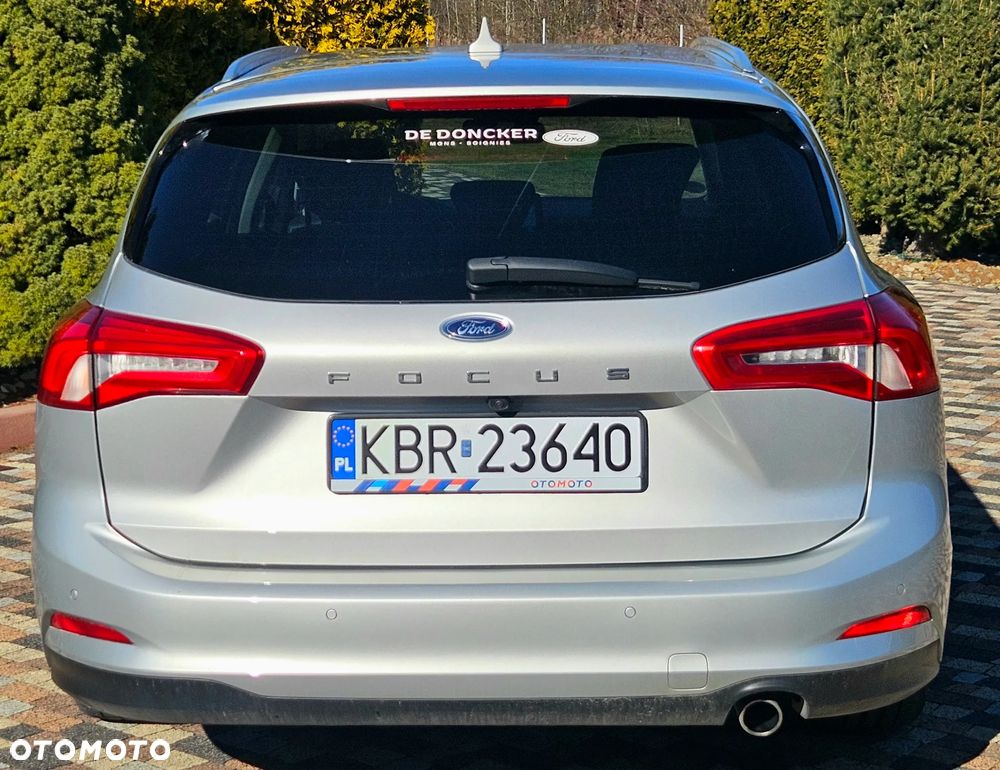 Ford Focus 2.0 EcoBlue Titanium Business - 11