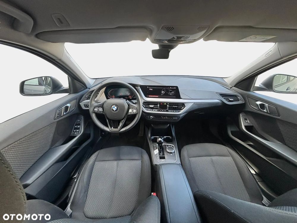 BMW Seria 1 118i Advantage - 35