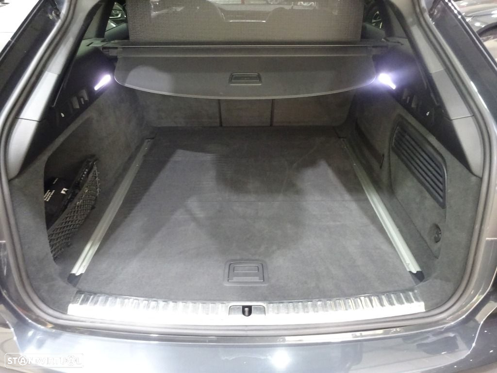 Audi A6 Avant 40 TDI Advanced S tronic - 33