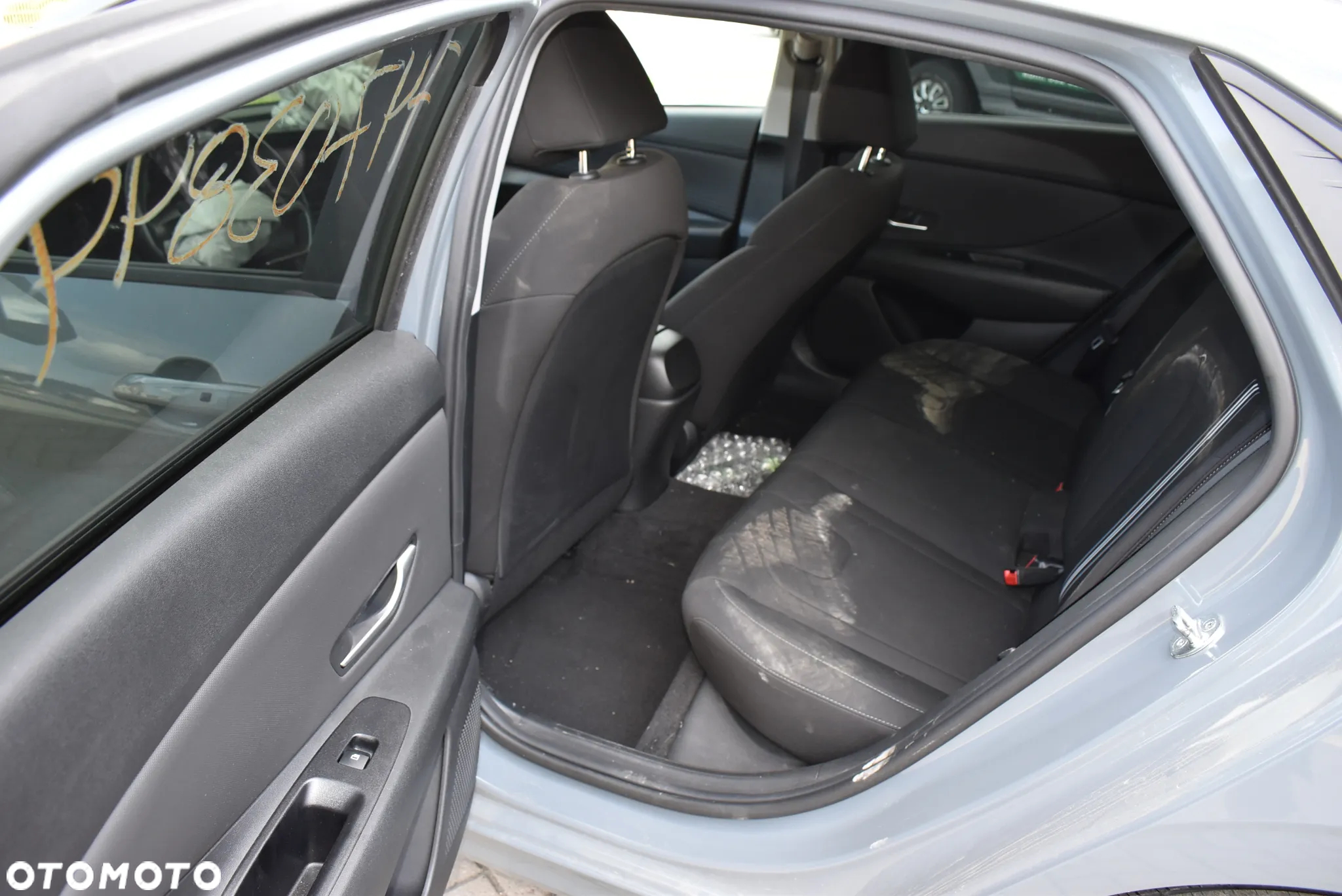 Hyundai Elantra - 19