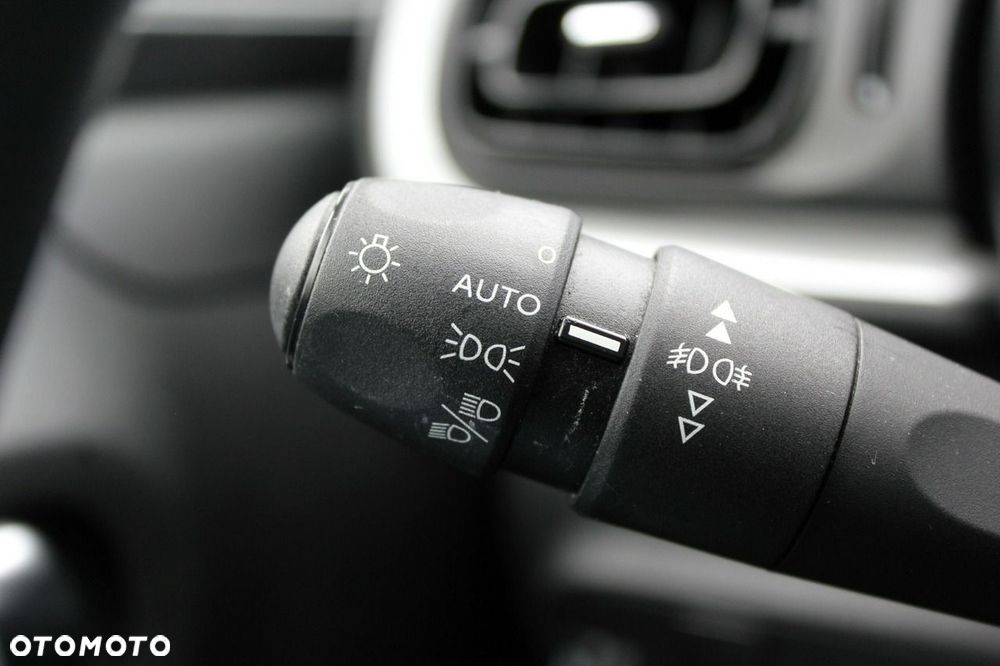 Citroën C3 1.2 PureTech Feel - 22