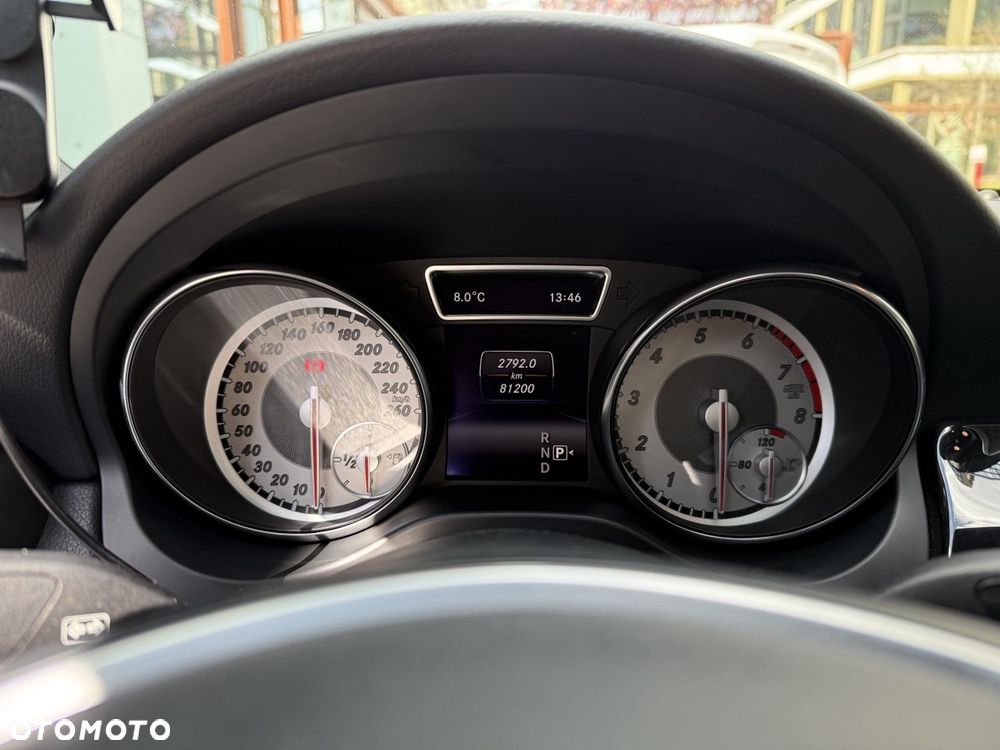 Mercedes-Benz CLA 250 4-Matic - 10