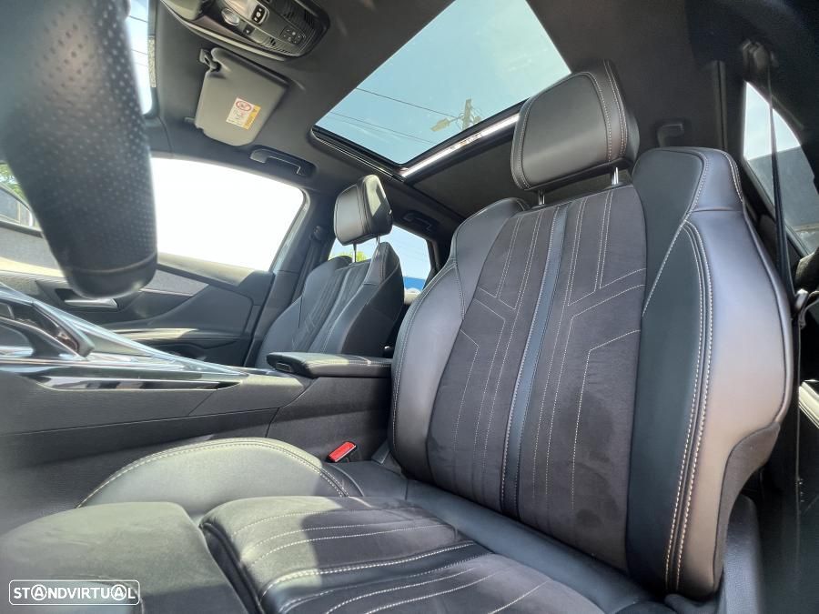 Peugeot 3008 1.6 Hybrid4 GT Pack e-EAT8 - 27