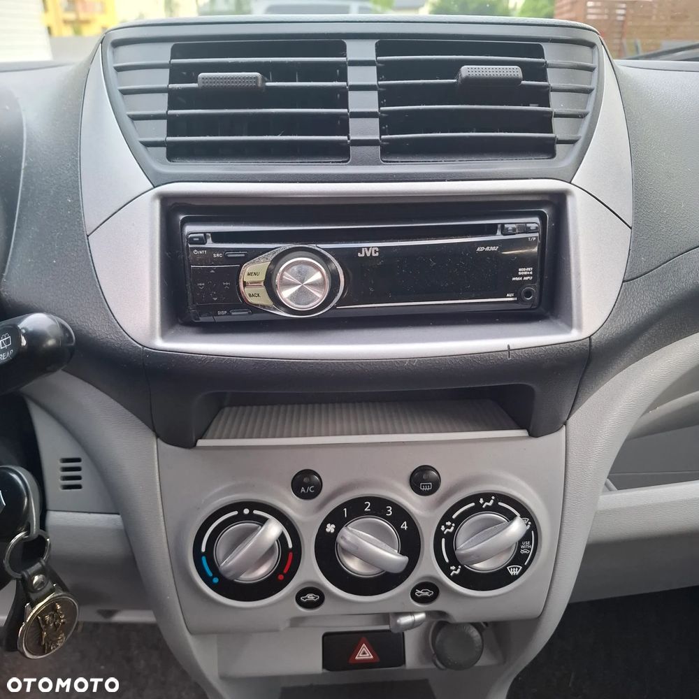 Suzuki Alto - 12