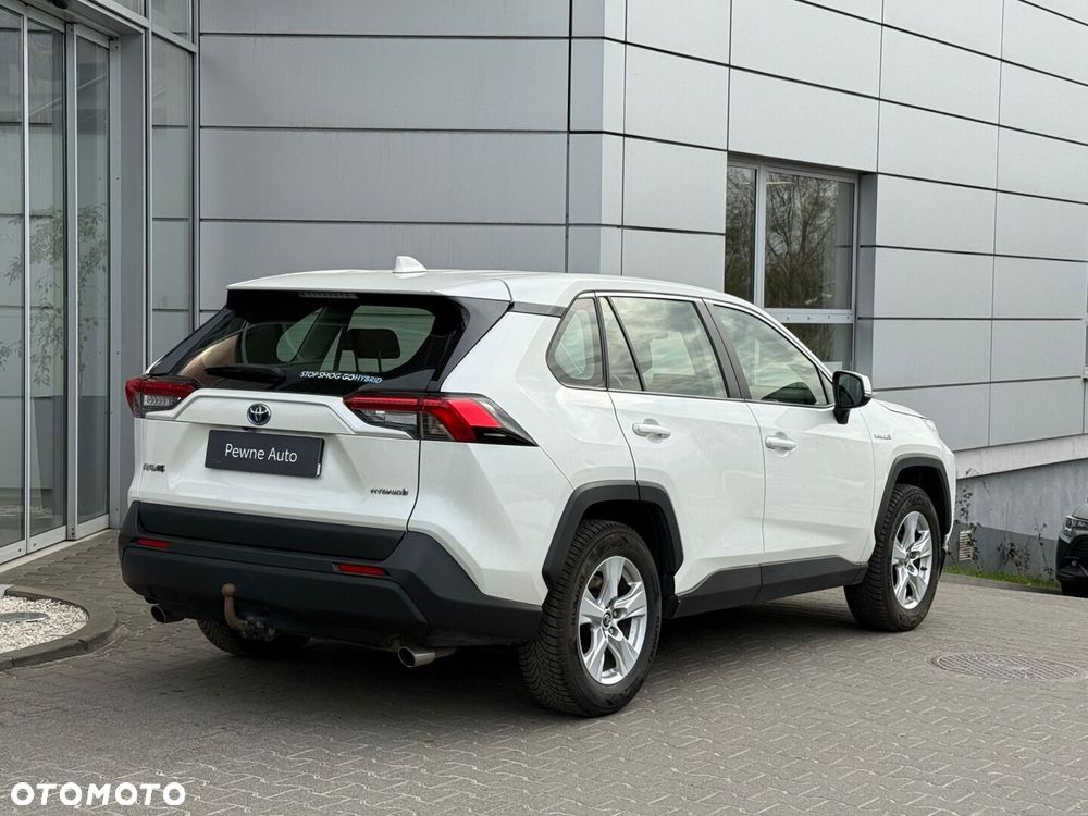 Toyota RAV4 - 6